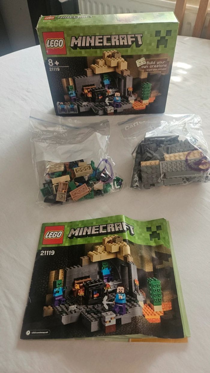 Lego Minecraft 21119- La Caverne