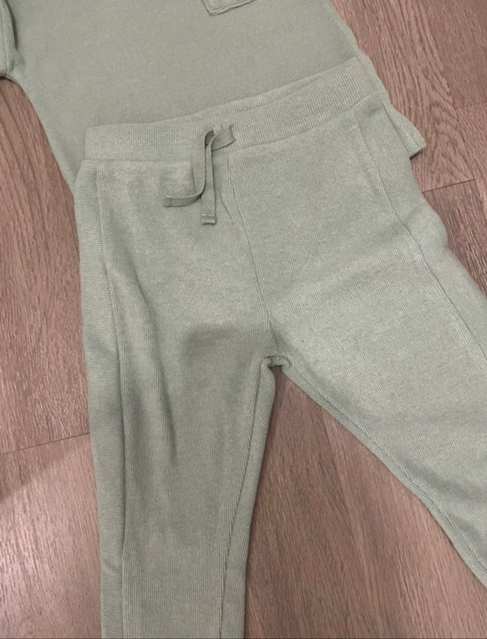 Ensemble doux vert pastel primark - photo numéro 2