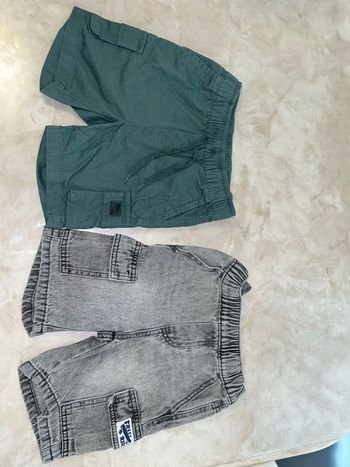 Lot :2 shorts kiabi 