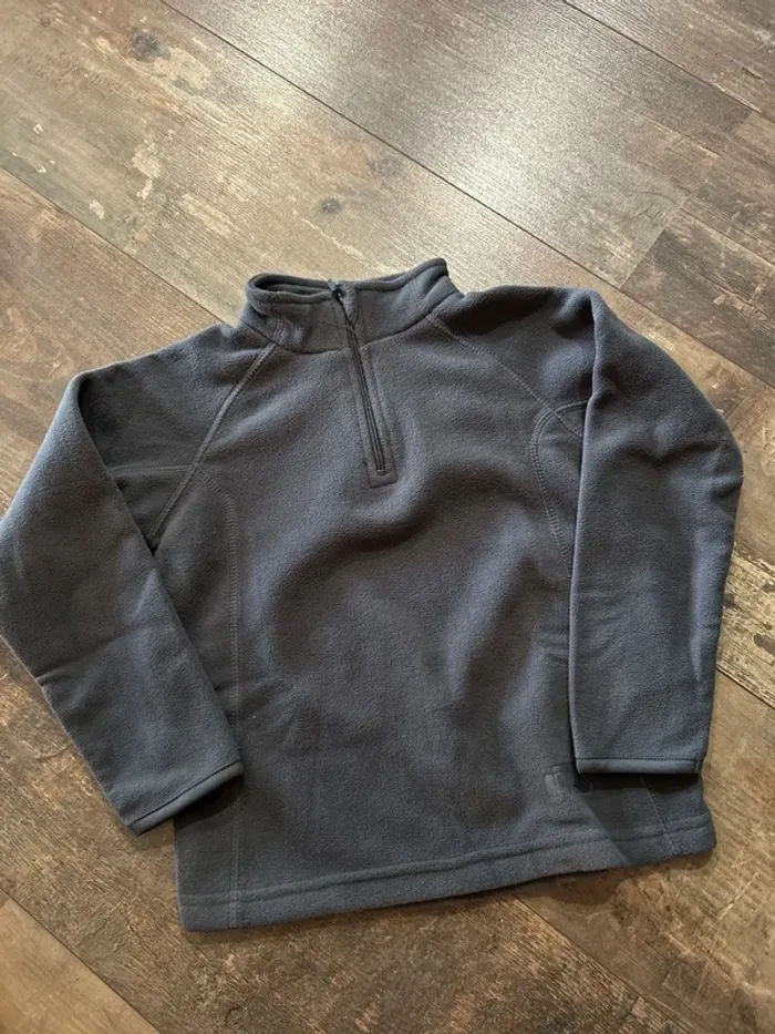 Pull polaire gris