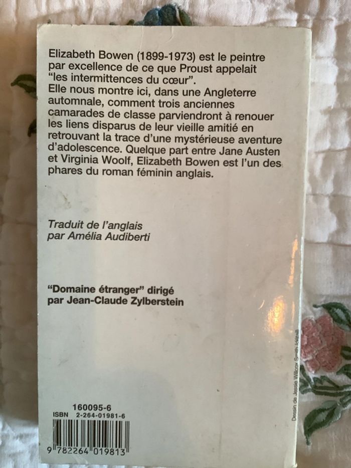 Roman Les Petites Filles, par Elizabeth Bowen - photo numéro 2