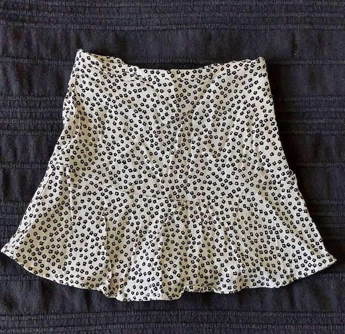 Trés joli short jupe