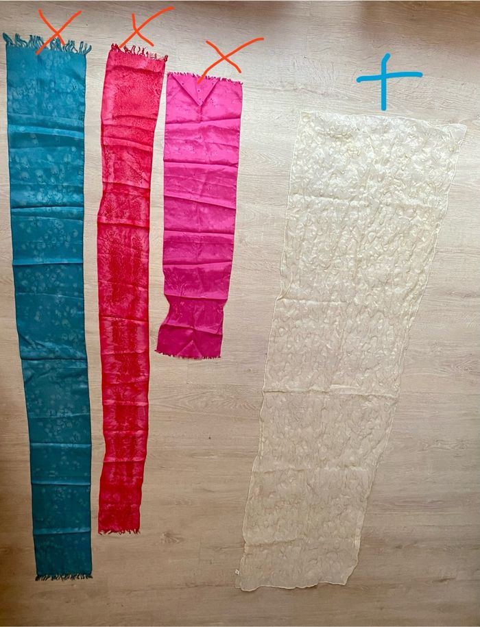 Dix foulards - photo numéro 2