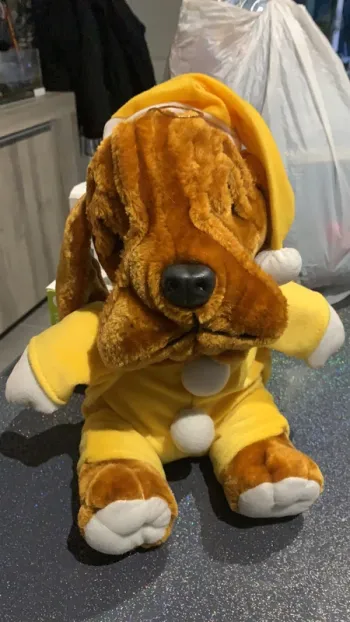 Peluche chien
