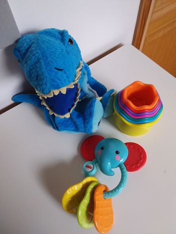 3 jouets pour activité premier âge