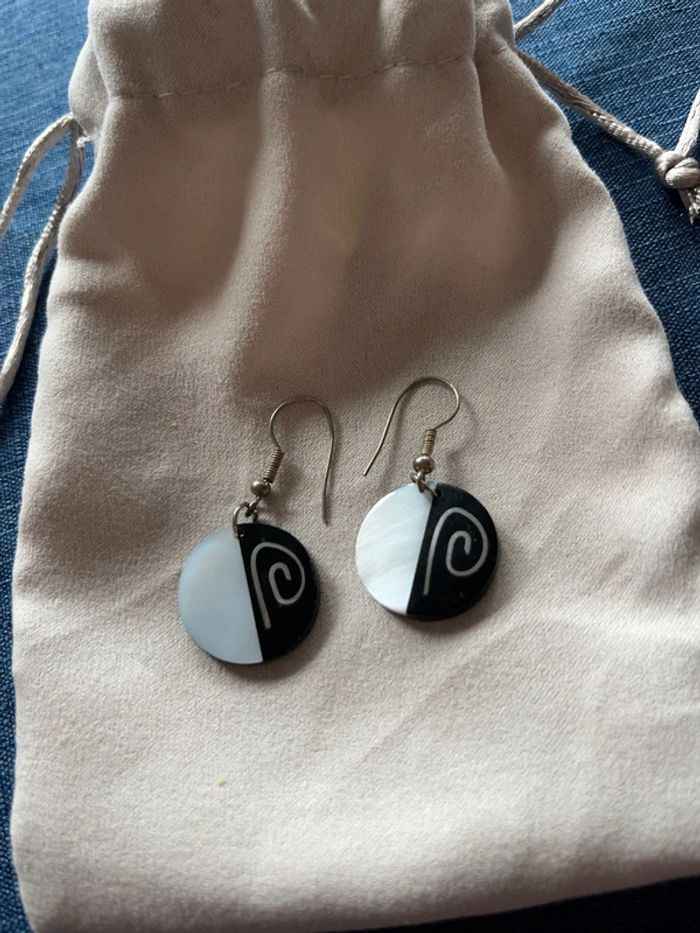 Petites boucles style ethnique