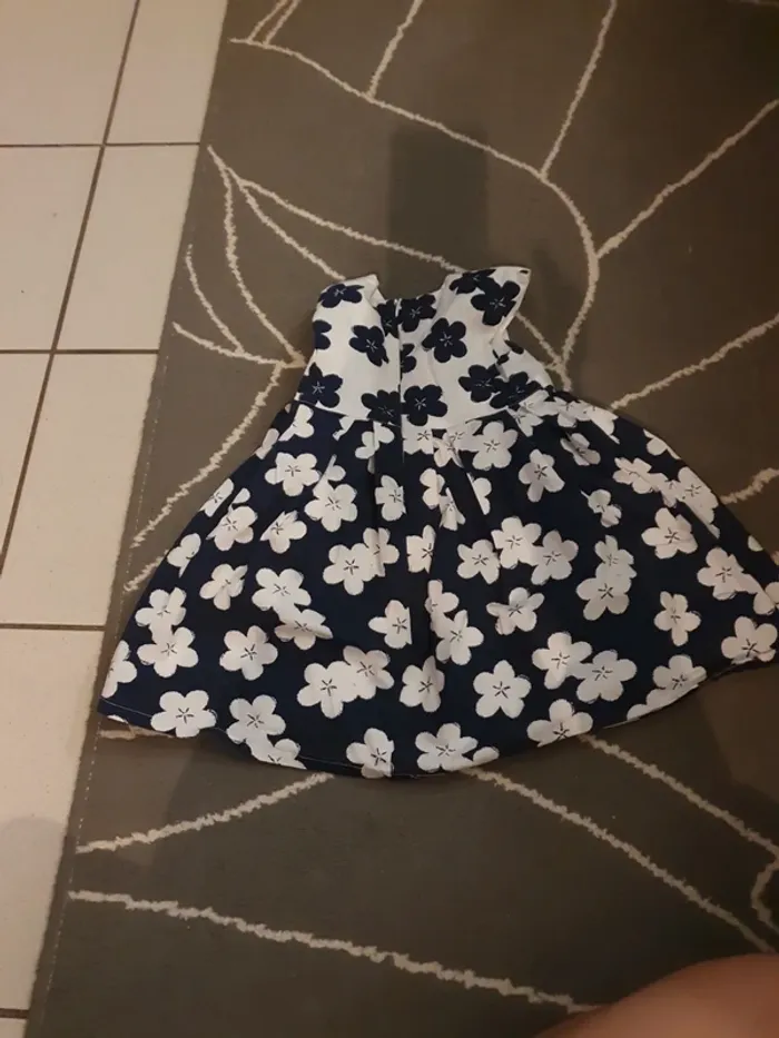 Robe à fleur - photo numéro 2
