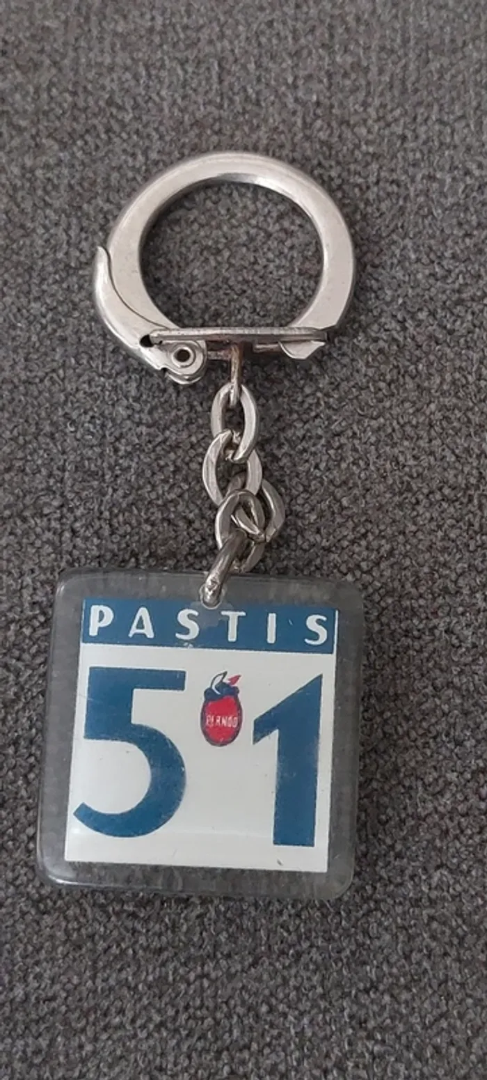 Porte-clé vintage pastis 51 - photo numéro 2