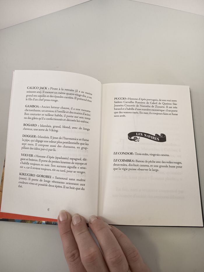 Livre roman tous pirates ! Navire en vue! - photo numéro 9