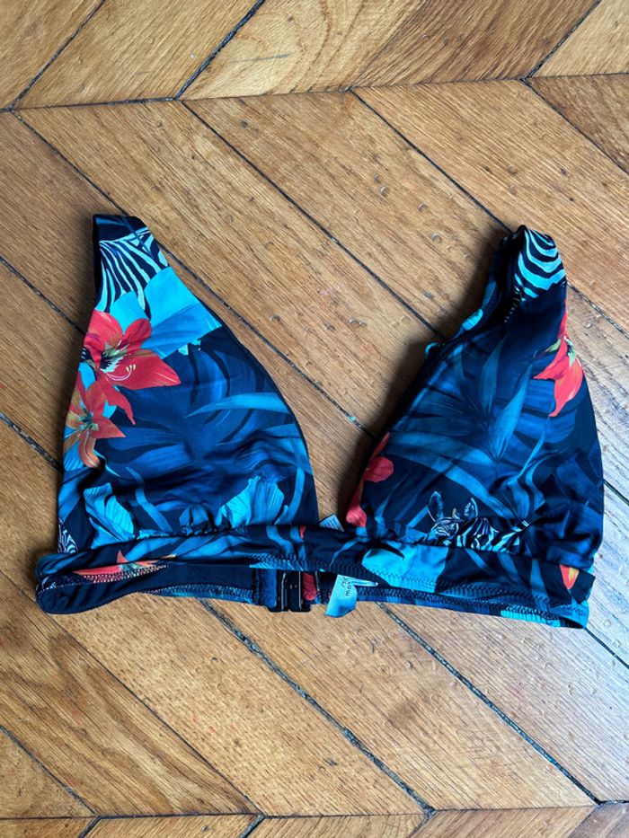 Neuf haut de maillot de bain T42 ETAM - photo numéro 2