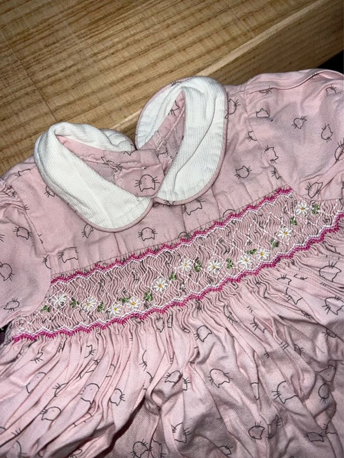 robe 6 mois vintage col Claudine faites à la main un Madagascar - photo numéro 2