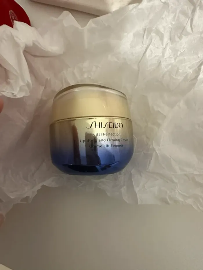 Coffret Shiseido - photo numéro 3
