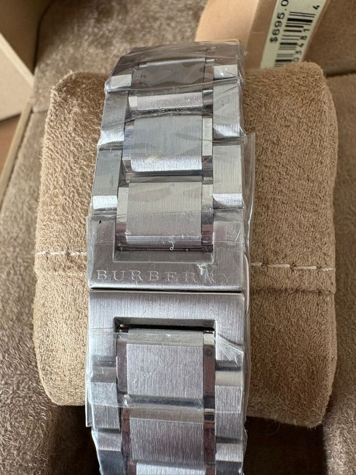 Montre Burberry homme argent acier BU9350 - photo numéro 7
