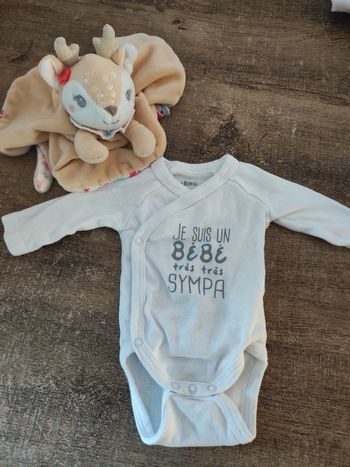 Body "Je suis un bébé très très sympa"