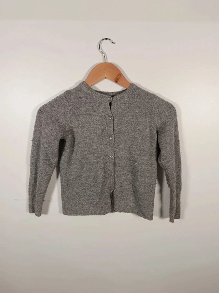 C7 gilet gris Okaidi 10 ans