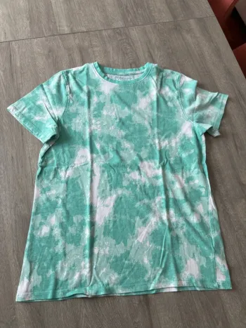 T-shirt primark 12-13 ans