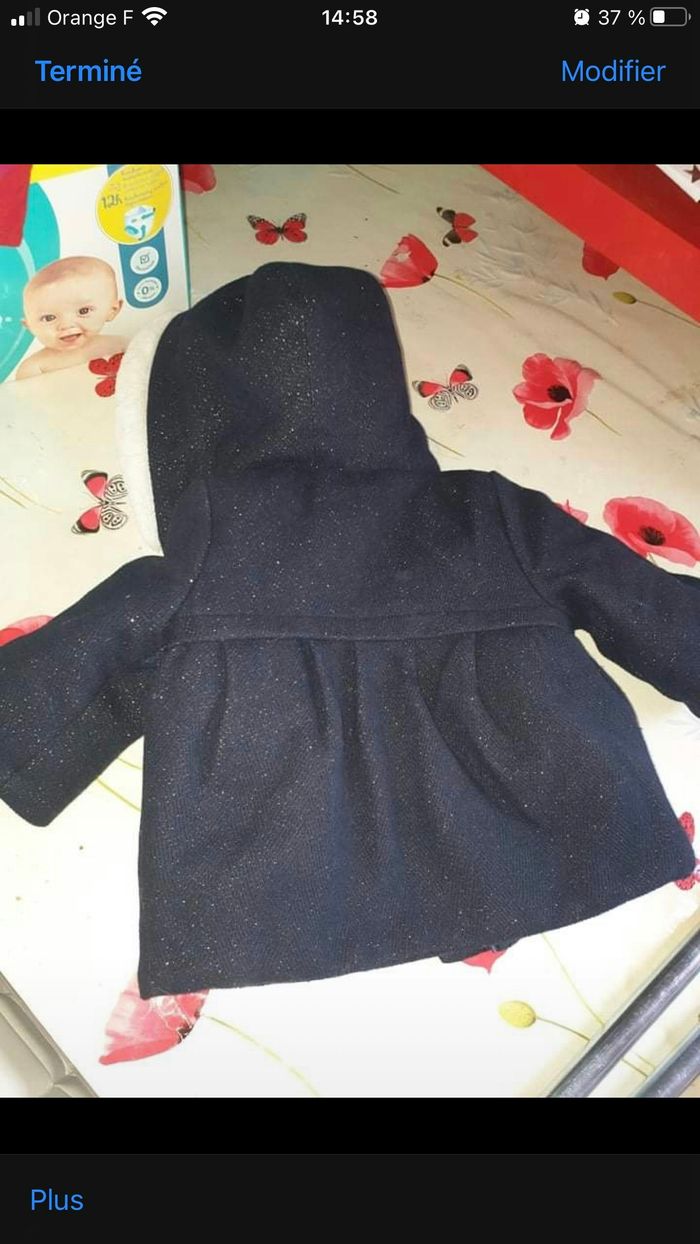 Manteau neuf tape à l’œil