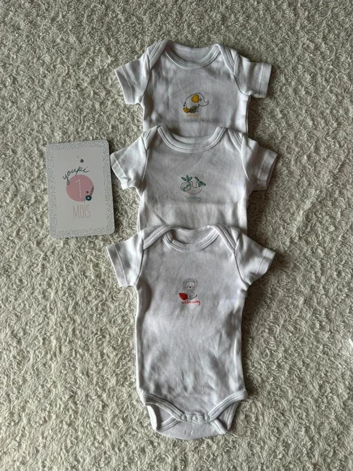 Lot 6 bodies body mixte taille 1 mois - photo numéro 3