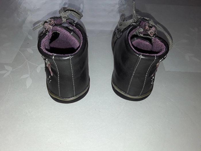 🔮 Chaussures Fille en 23 🔮 - photo numéro 5