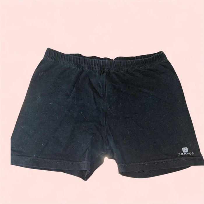 short noir sport