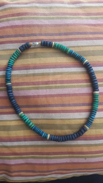 Collier bois
