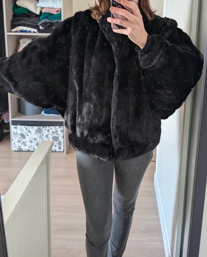 Manteau vintage en fourrure - photo numéro 20