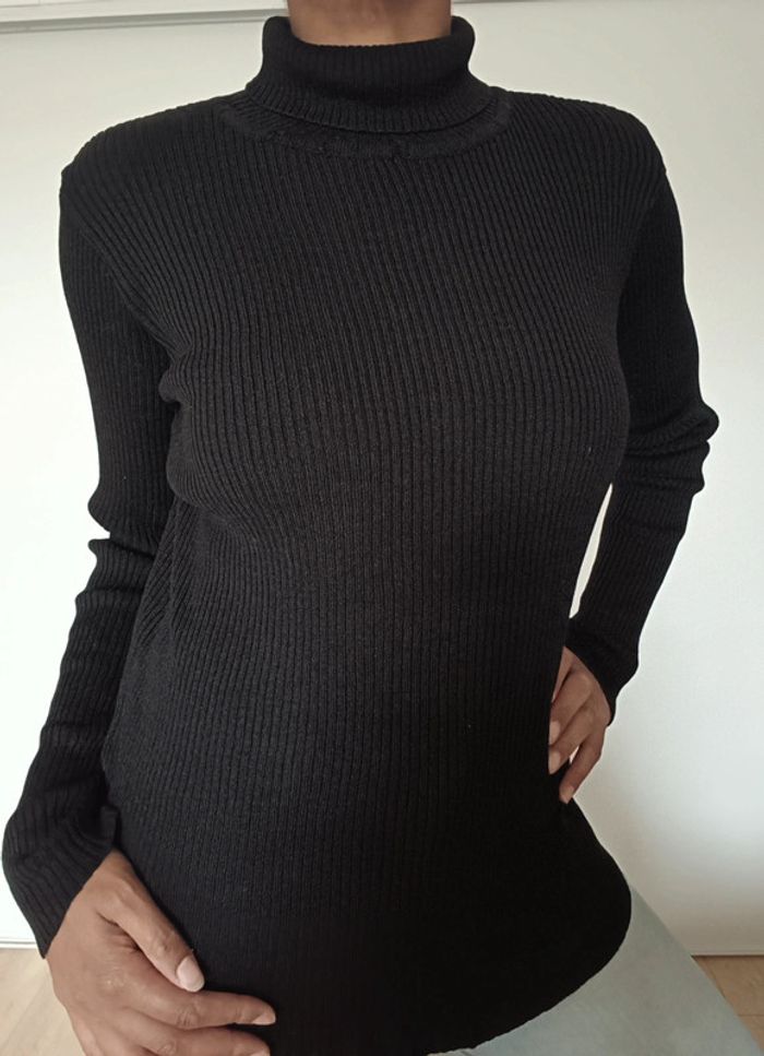 Pull col roulé noir - photo numéro 2