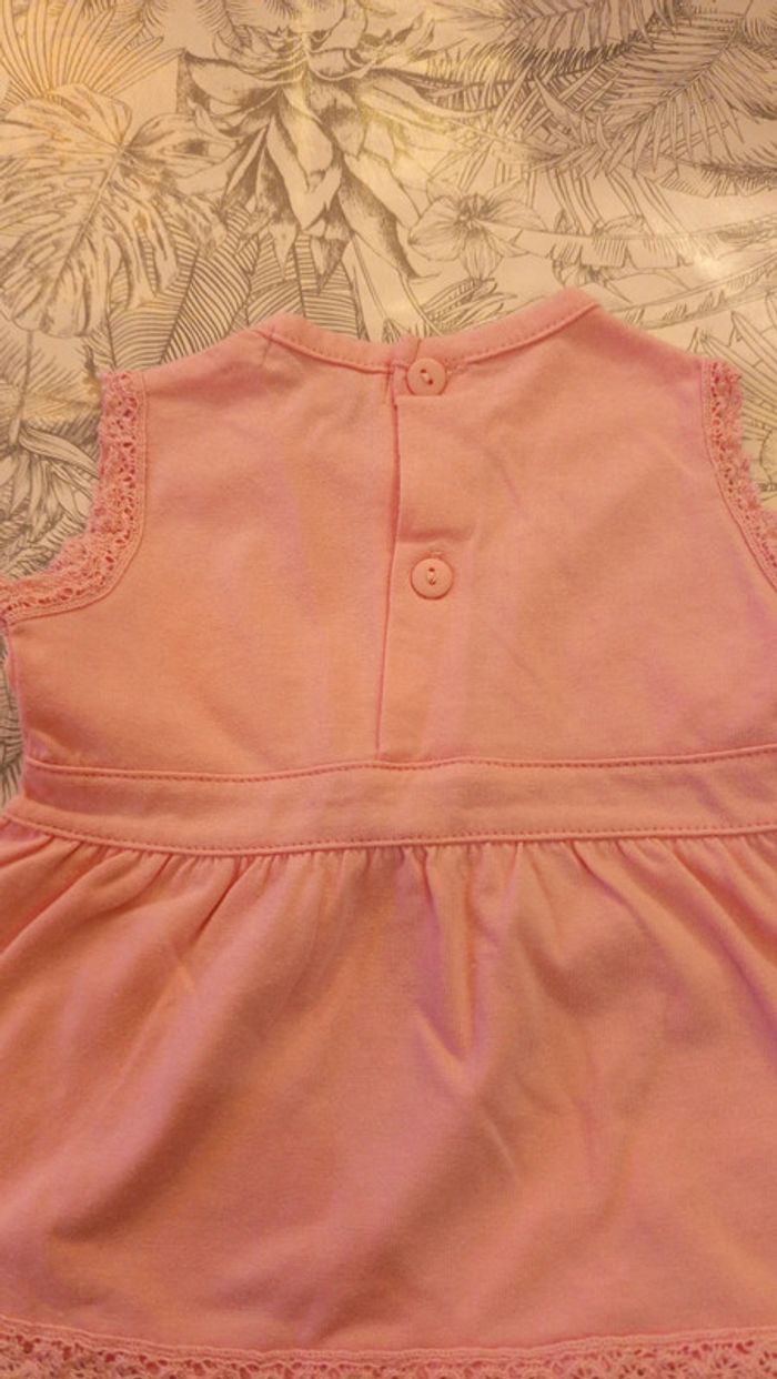 Robe rose 3 mois - photo numéro 4