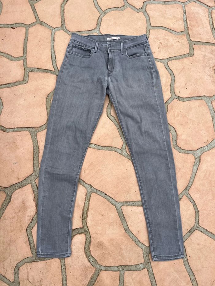 Jeans levis gris