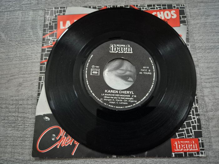 Disque vinyle 45 tours Karen Cheryl La marche des machos vintage - photo numéro 6