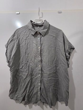 Chemise en Lin Femme Je vends cette chemise femme de couleur verte.
- Type de produit : Chemise
- Taille : 44 - XXL
- Couleur : Vert
- État : Bon état
N'hésitez pas à me contacter pour plus d'informations ou de photos.