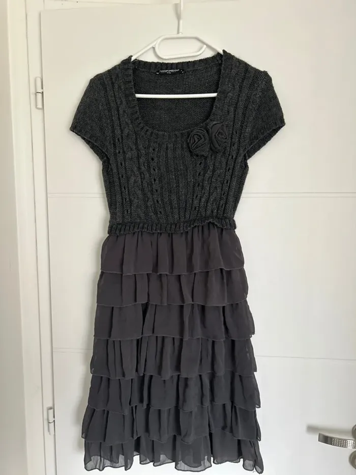 Robe grise bi matière