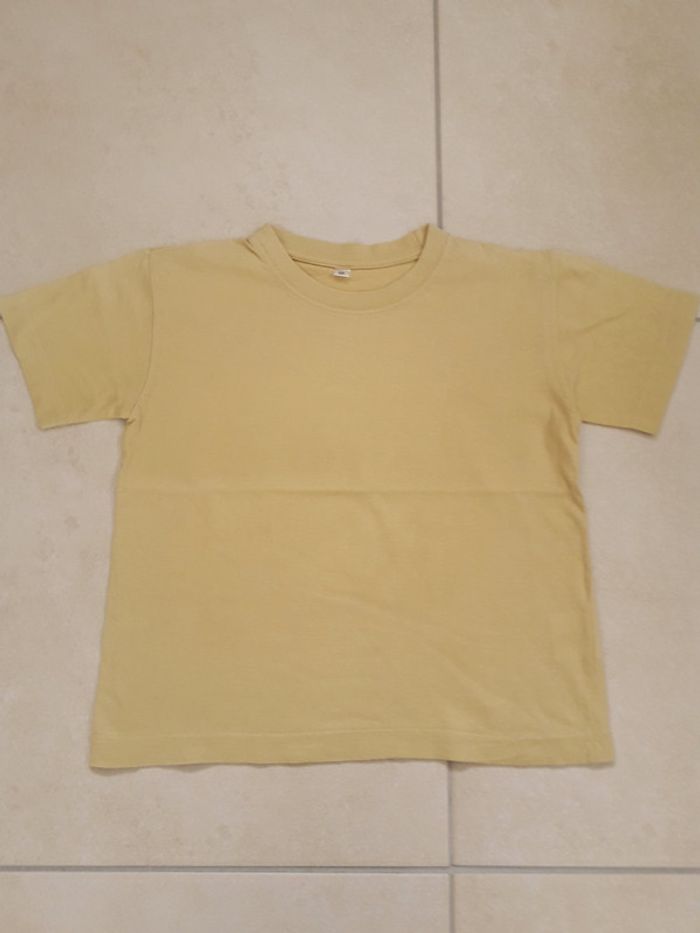 T-shirt- 6 ans
