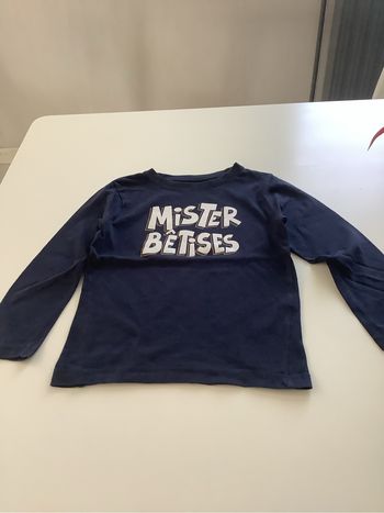 T-shirt manche longue taille 4 ans