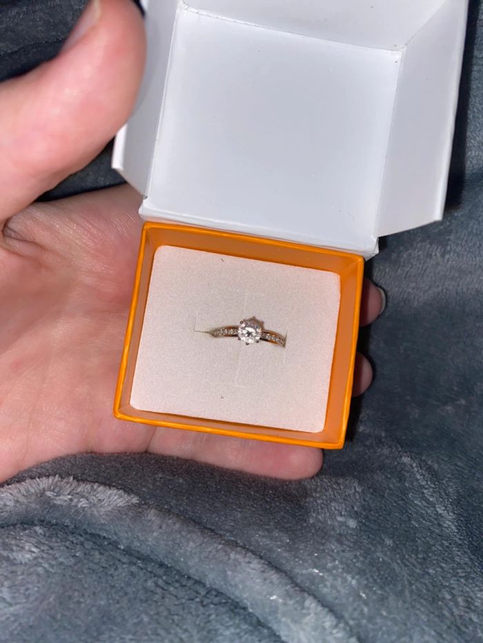 bague or blanc