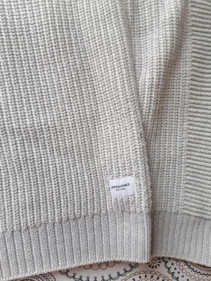 Pull Jack & Jones taille S - photo numéro 2