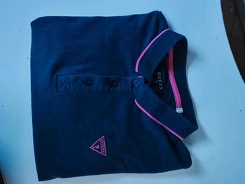 Polo Guess homme bleu Marine et rose fushia t s 36