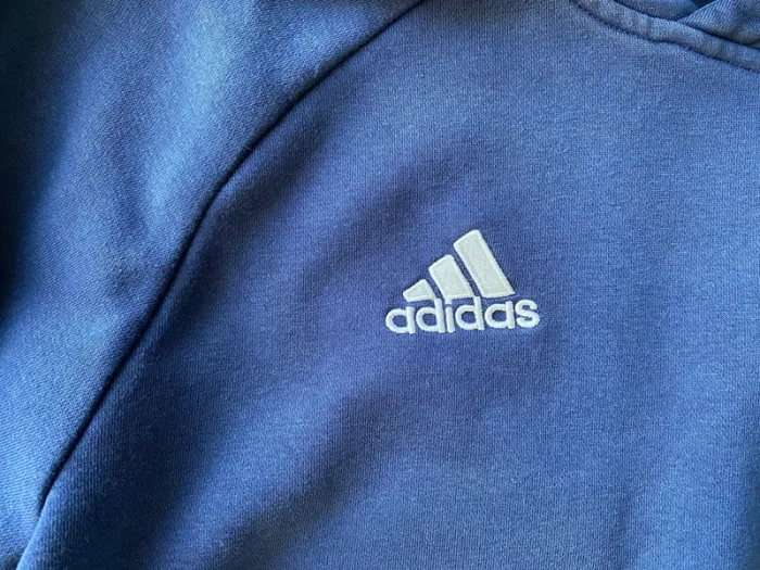 Sweat à capuche adidas vintage bleu  Taille L Logo blanc Bon état - photo numéro 4