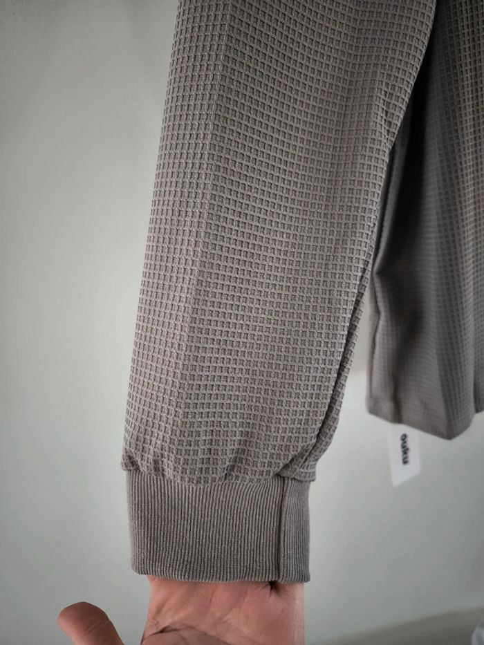 Pull lèger ouku taille XL neuf - photo numéro 5