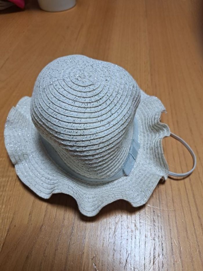 Chapeau pomme framboise