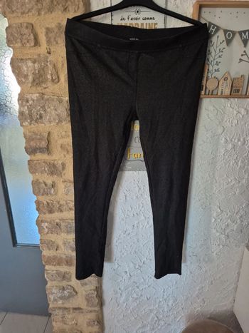 Jogging only woman gris taille 44/46