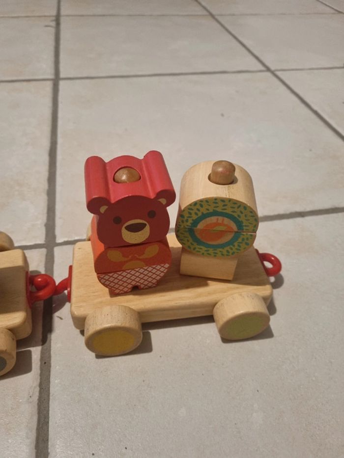 Le train des animaux. Djeco. TBE - photo numéro 4