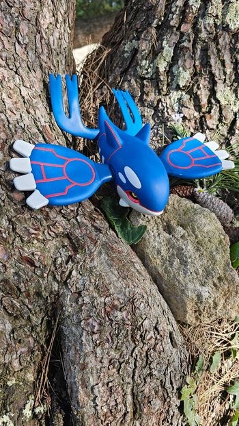 Super grande figurine Pokemon Nintendo tomy Kyogre