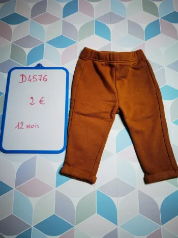 D4576 - jogging garçon 12 mois
