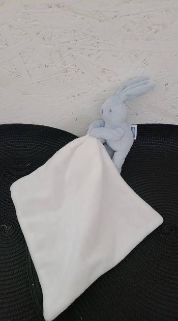 Petit Doudou Peluche Lapin Bleu Jacadi Mouchoir Blanc 18Cm