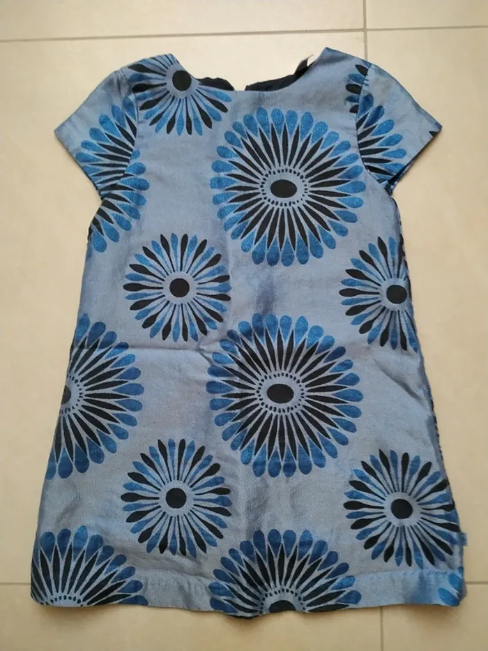 Robe paillettes 6 ans