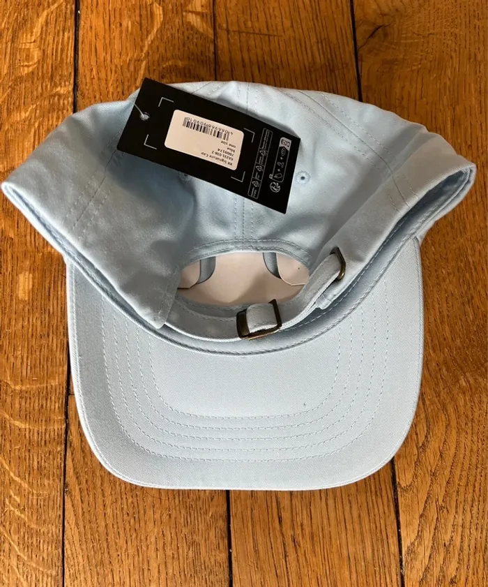 Casquette Karl Kani bleu - photo numéro 4