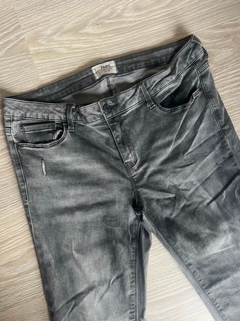 Jeans très bon état 