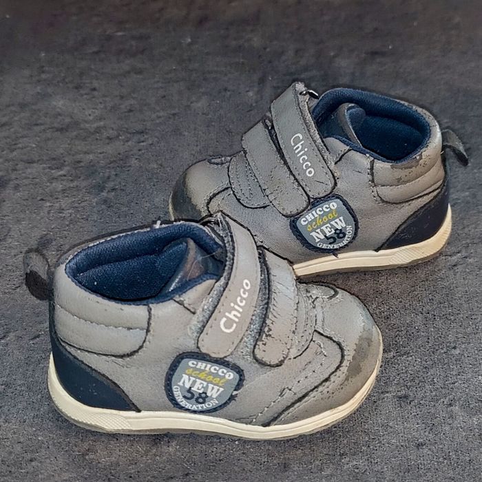 Chaussures bébé avec voûte plantaire - photo numéro 2
