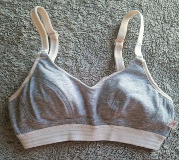 Brassière sans armatures - UK . 28A